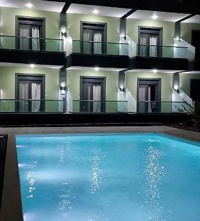 Paramithi Luxury Nikíti