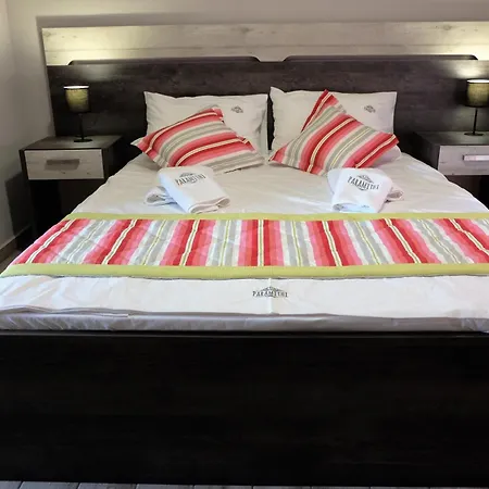 Paramithi Luxury Никити