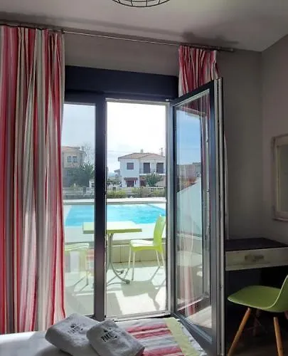 Paramithi Luxury