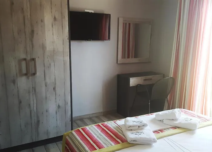Paramithi Luxury *