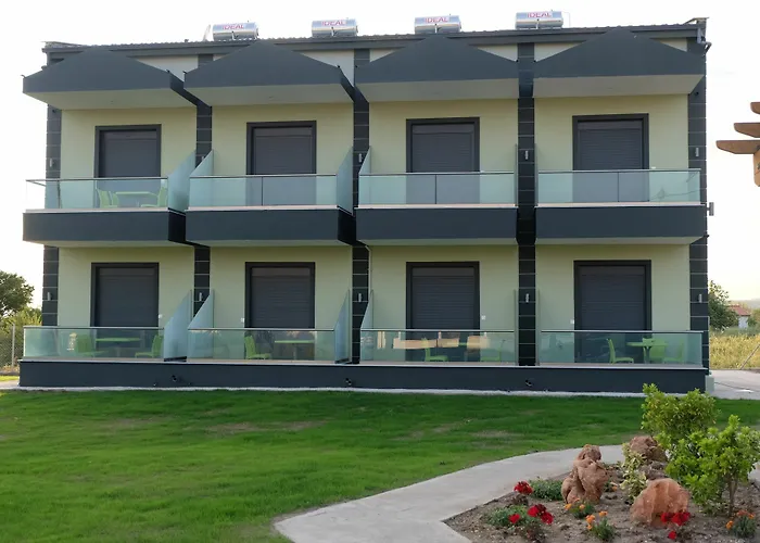Paramithi Luxury