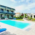 Paramithi Luxury Apartament Nikiti (Sithonia)