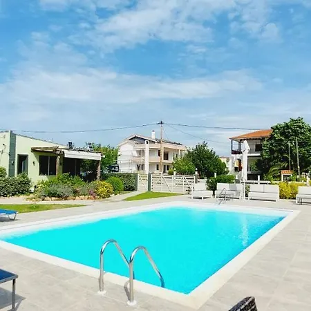 Апартаменты Paramithi Luxury Никити