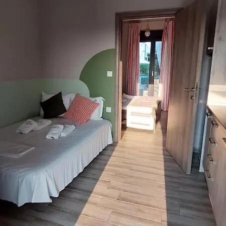 Paramithi Luxury Apartament *