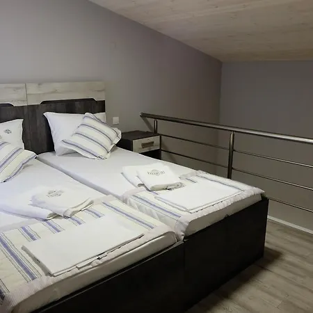 Апартаменты Paramithi Luxury *