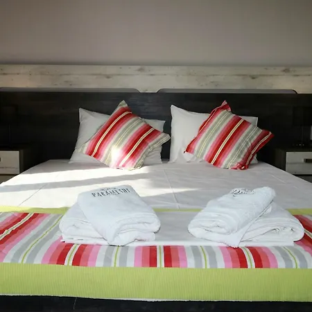 Paramithi Luxury Apartmán