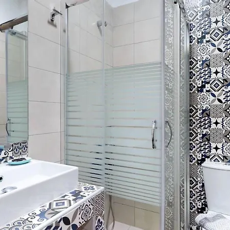 Paramithi Luxury