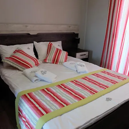 Paramithi Luxury Apartament